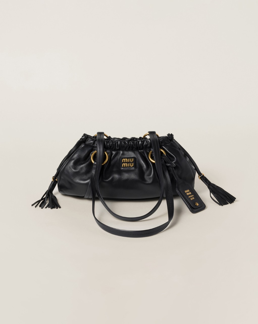MIUMIU】 キャットエンブロイダリー バックパック ブラック
